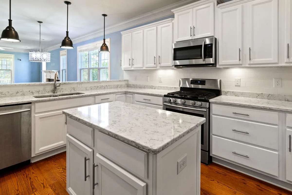 Filth & Squalor Cleanup in Melville, NY